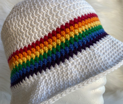 Bucket Hat Rainbow Crochet